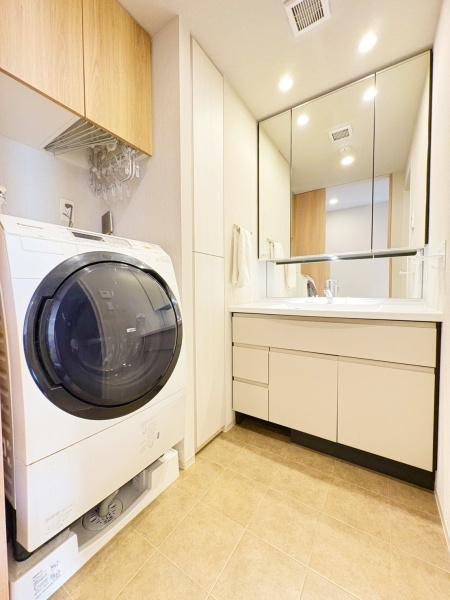 _ސ쌧sC3ڂ̒Ã}V̐ʑEʏ