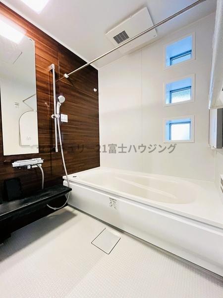 �_�ސ쌧������s�����̒��È�ˌ��Ă̗���