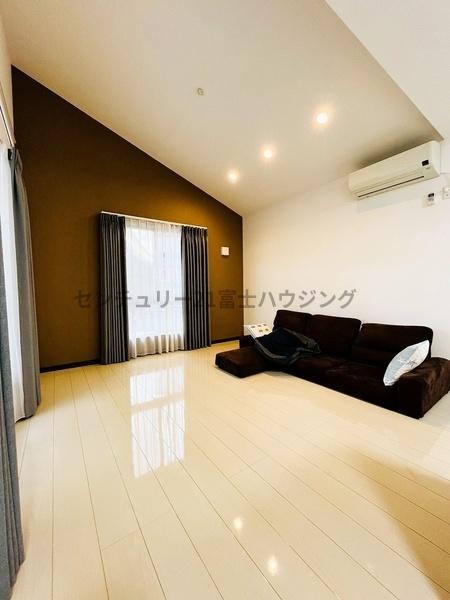 �_�ސ쌧������s�����̒��È�ˌ��Ẵ��r���O