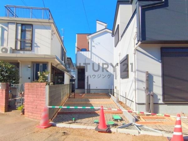 �_�ސ쌧������s�����u2���ڂ̐V�z��ˌ��Ă̌��n�O�ώʐ^