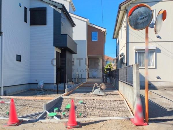 �_�ސ쌧������s�����u2���ڂ̐V�z��ˌ��Ă̌��n�O�ώʐ^