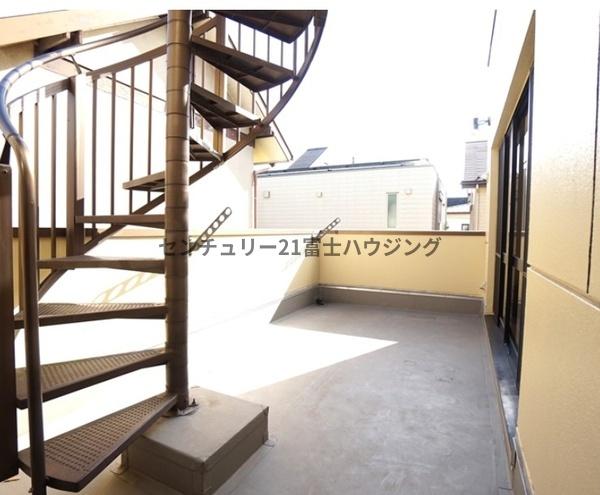 �_�ސ쌧������s�l�V���̒��È�ˌ��Ẵo���R�j�[