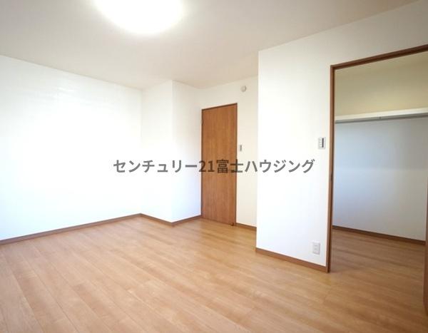 �_�ސ쌧������s�l�V���̒��È�ˌ��Ă̗m��