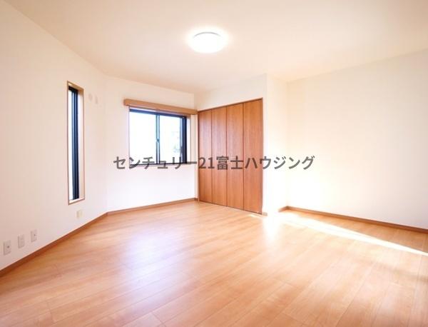 �_�ސ쌧������s�l�V���̒��È�ˌ��Ă̗m��