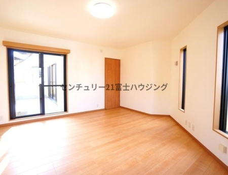 �_�ސ쌧������s�l�V���̒��È�ˌ��Ă̗m��