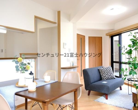 �_�ސ쌧������s�l�V���̒��È�ˌ��Ẵ��r���O