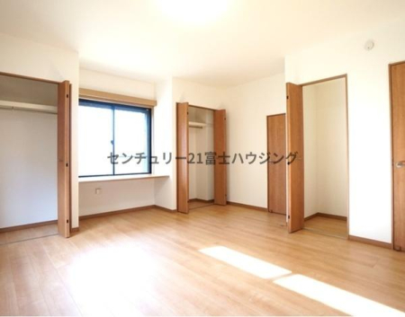 �_�ސ쌧������s�l�V���̒��È�ˌ��Ă̗m��