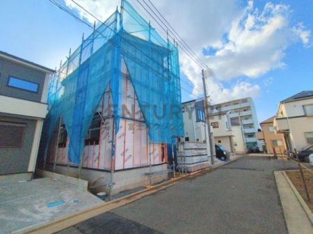 �_�ސ쌧������s��̐V�z��ˌ��Ă̑O�ʓ��H�܂ތ��n�ʐ^