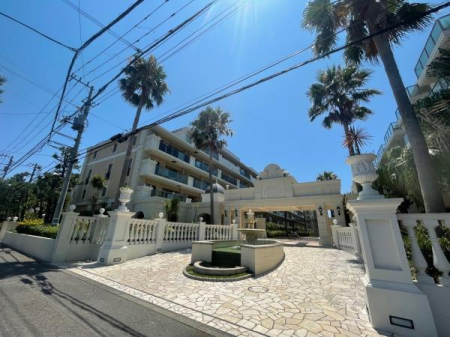 �_�ސ쌧����s�ғ����C��3���ڂ̒��Ã}���V�����̂��̑����n