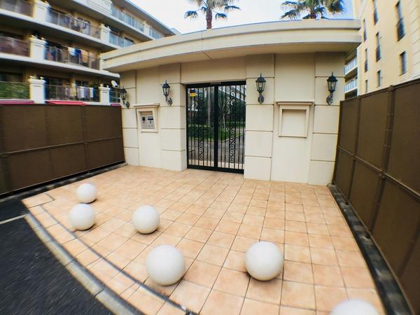 �_�ސ쌧����s�ғ����C��3���ڂ̒��Ã}���V�����̂��̑����n