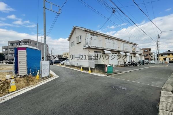 _ސ쌧so̓yn̑OʓH܂ތnʐ^