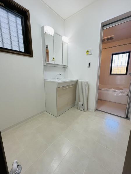 �_�ސ쌧������s���c3���ڂ̒��È�ˌ��Ă̐��ʑ�E���ʏ�