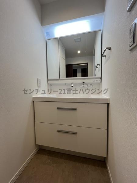 �_�ސ쌧������s���a�c2���ڂ̒��Ã}���V�����̐��ʑ�E���ʏ�