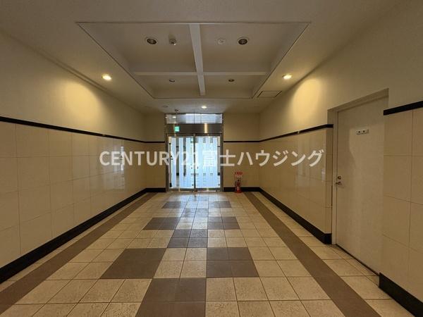 �_�ސ쌧����s�{����6���ڂ̒��Ã}���V�����̃G���g�����X