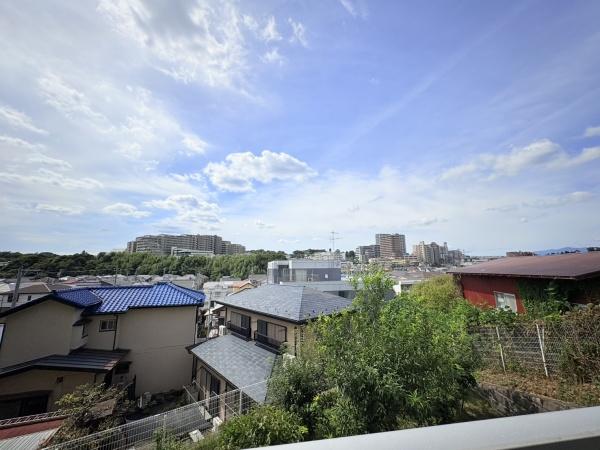 �_�ސ쌧����s�{����6���ڂ̒��Ã}���V�����̏Z�˂���̒��]�ʐ^