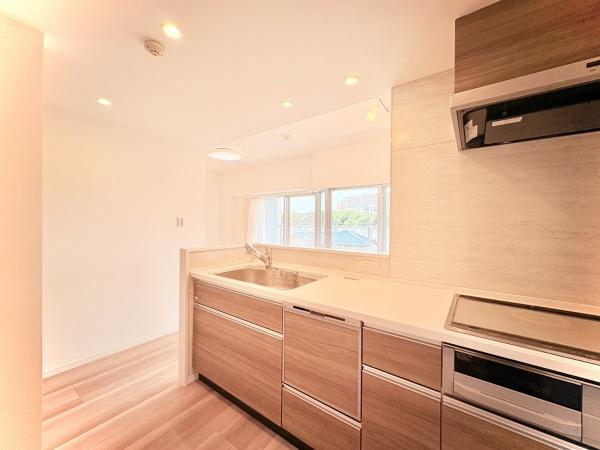 �_�ސ쌧����s�{����6���ڂ̒��Ã}���V�����̃L�b�`��