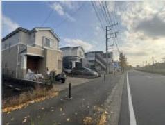 �_�ސ쌧����s�~�s1���ڂ̒��È�ˌ��Ă̑O�ʓ��H�܂ތ��n�ʐ^