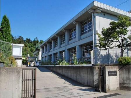 �_�ސ쌧����s�А��C��3���ڂ̒��È�ˌ��Ă̎��ӊ�