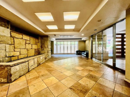 �_�ސ쌧����s�А��C��1���ڂ̒��Ã}���V�����̃G���g�����X