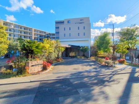 �_�ސ쌧������s�����̒��Ã}���V�����̌��n�O�ώʐ^