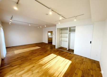 �_�ސ쌧������s����1���ڂ̒��Ã}���V�����̃L�b�`��