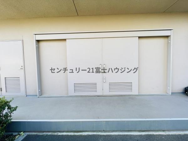 �_�ސ쌧����s�얼�̒��Ã}���V�����̂��̑����n