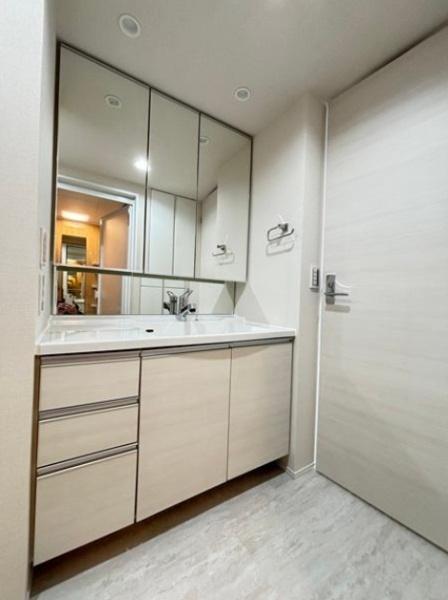 �_�ސ쌧������s�{��1���ڂ̒��Ã}���V�����̐��ʑ�E���ʏ�