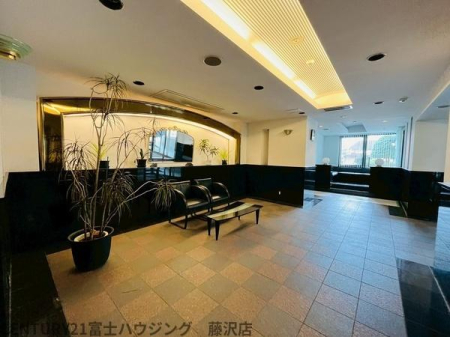 �_�ސ쌧����s�А�2���ڂ̒��Ã}���V�����̃G���g�����X