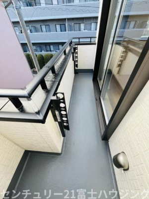 �_�ސ쌧������s����4���ڂ̐V�z��ˌ��Ẵo���R�j�[