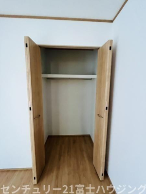 �_�ސ쌧������s����4���ڂ̐V�z��ˌ��Ă̎��[