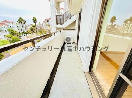 �_�ސ쌧������s���C�ݓ�6���ڂ̒��Ã}���V�����̃o���R�j�[