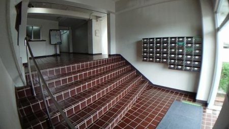 �_�ސ쌧����s�ғ�������2���ڂ̒��Ã}���V�����̃G���g�����X