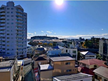 �_�ސ쌧����s�А�4���ڂ̒��Ã}���V�����̏Z�˂���̒��]�ʐ^