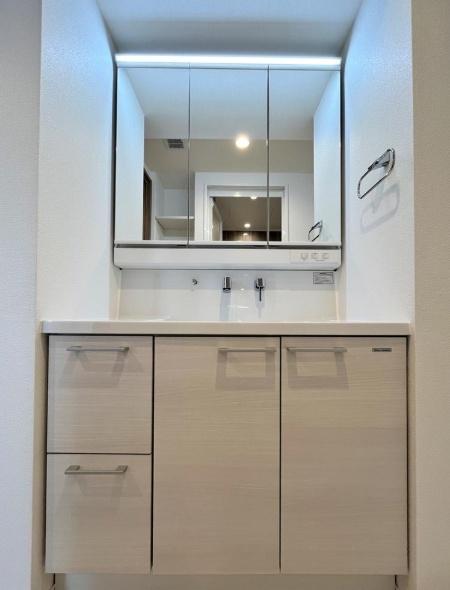 �_�ސ쌧����s�T��� 797-2�̒��Ã}���V�����̐��ʑ�E���ʏ�