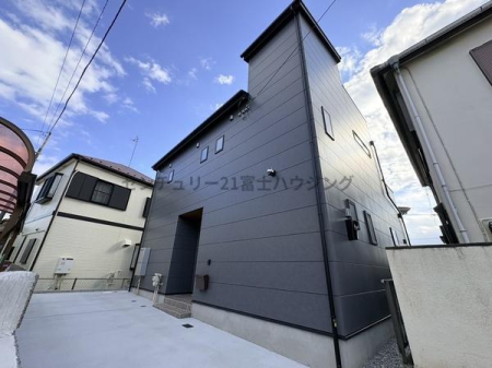 �_�ސ쌧������s���a�c3���ڂ̐V�z��ˌ��Ă̌��n�O�ώʐ^