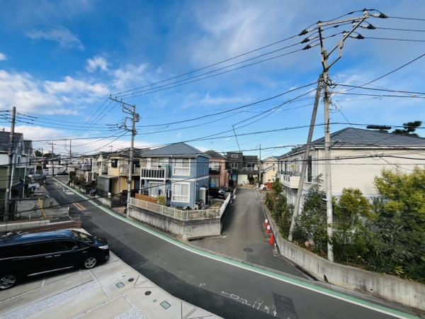 �_�ސ쌧����s�ғ����C��4���ڂ̒��È�ˌ��Ă̏Z�˂���̒��]�ʐ^