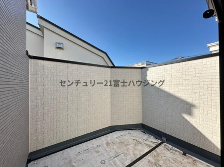 �_�ސ쌧������s�l�{��̐V�z��ˌ��Ẵo���R�j�[