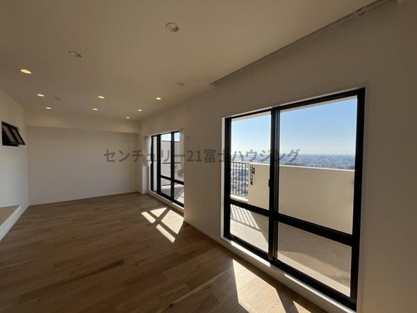 �_�ސ쌧������s�Ï��̒��Ã}���V�����̃��r���O