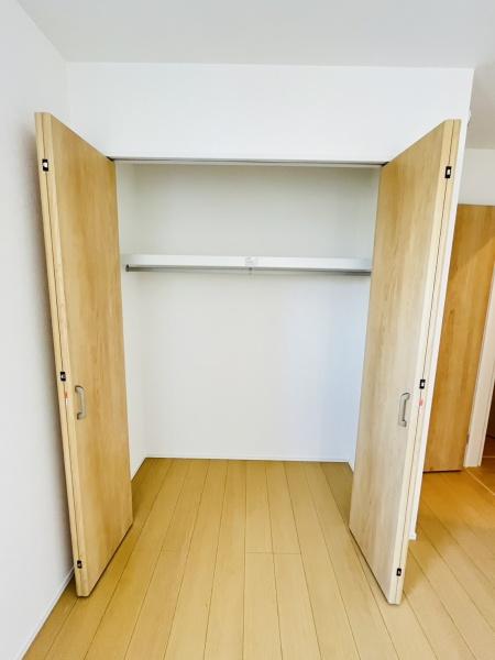 �_�ސ쌧������s����2���ڂ̐V�z��ˌ��Ă̎��[