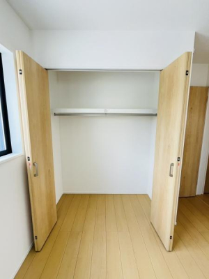 �_�ސ쌧������s����2���ڂ̐V�z��ˌ��Ă̎��[