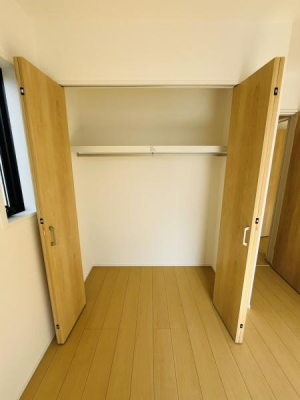 �_�ސ쌧������s����2���ڂ̐V�z��ˌ��Ă̎��[