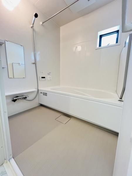 �_�ސ쌧������s����2���ڂ̐V�z��ˌ��Ă̗���