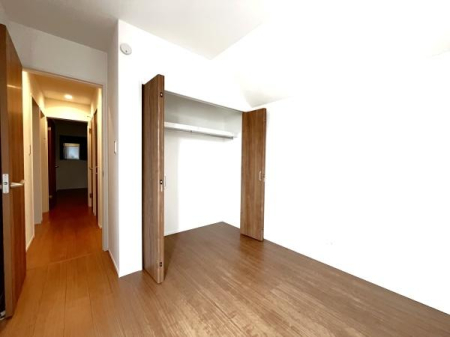 �_�ސ쌧������s�����u2���ڂ̐V�z��ˌ��Ă̎��[