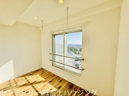 �_�ސ쌧����s�А��C��2���ڂ̒��Ã}���V�����̂��̑�����