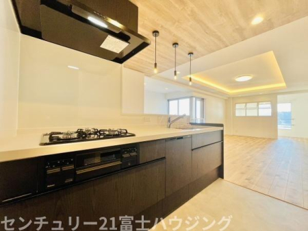 �_�ސ쌧����s�А��C��2���ڂ̒��Ã}���V�����̃L�b�`��