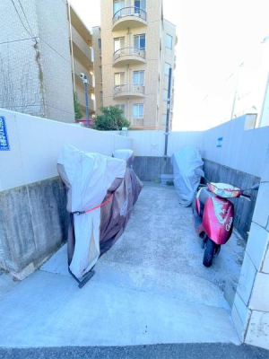 �_�ސ쌧����s�����C��1���ڂ̒��Ã}���V�����̂��̑�