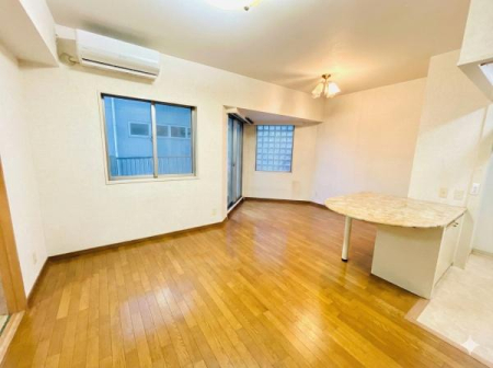 �_�ސ쌧����s�����C��1���ڂ̒��Ã}���V�����̃��r���O