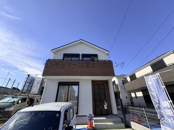 �_�ސ쌧������s������2���ڂ̐V�z��ˌ��Ă̌��n�O�ώʐ^