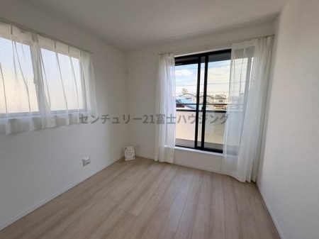 �_�ސ쌧������s������2���ڂ̐V�z��ˌ��Ă̗m��