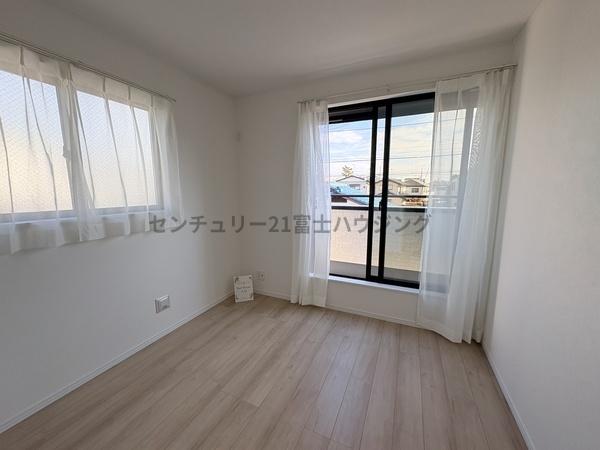 �_�ސ쌧������s������2���ڂ̐V�z��ˌ��Ă̗m��